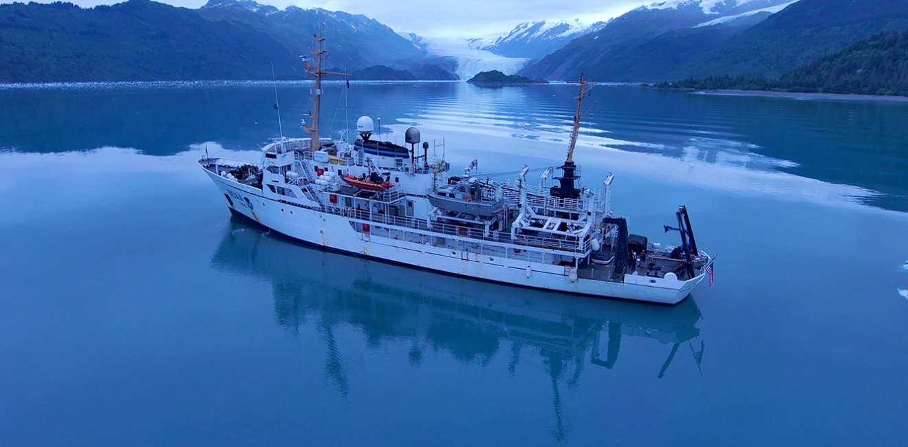 Photo of NOAA Ship Fairweather