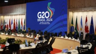 G20 signs in Brazil 2024