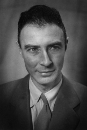 Political Authority or Atomic Celebrity? The Influence of J. Robert Oppenheimer on American Nuclear Policy after the Second World War